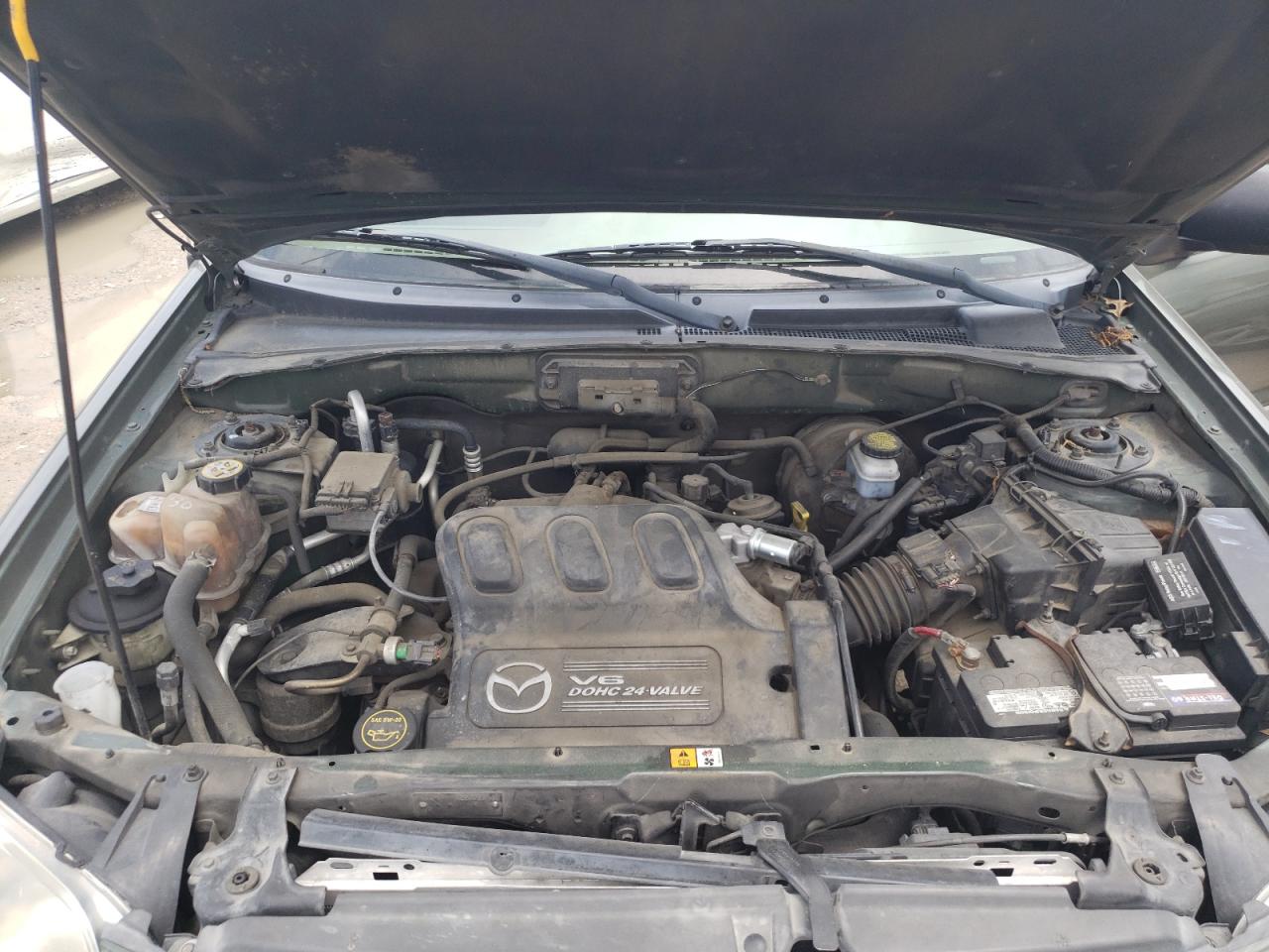 Photo 7 from auction – 2002 MAZDA TRIBUTE LX with VIN 4F2YU091X2KM40673