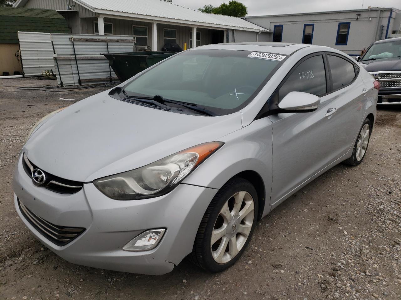 Photo 2 from auction – 2011 HYUNDAI ELANTRA GL with VIN 5NPDH4AE2BH014919