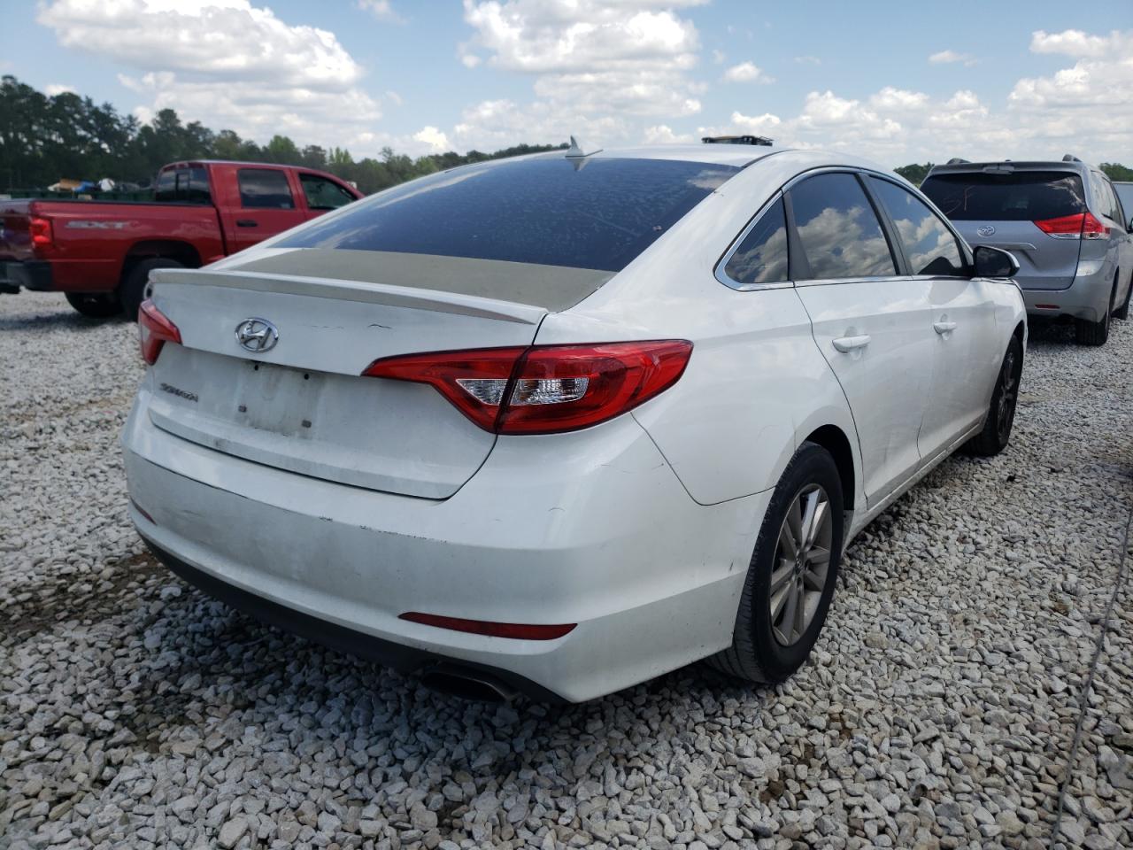 Photo 4 from auction – 2016 HYUNDAI SONATA SE with VIN 5NPE24AF5GH386308