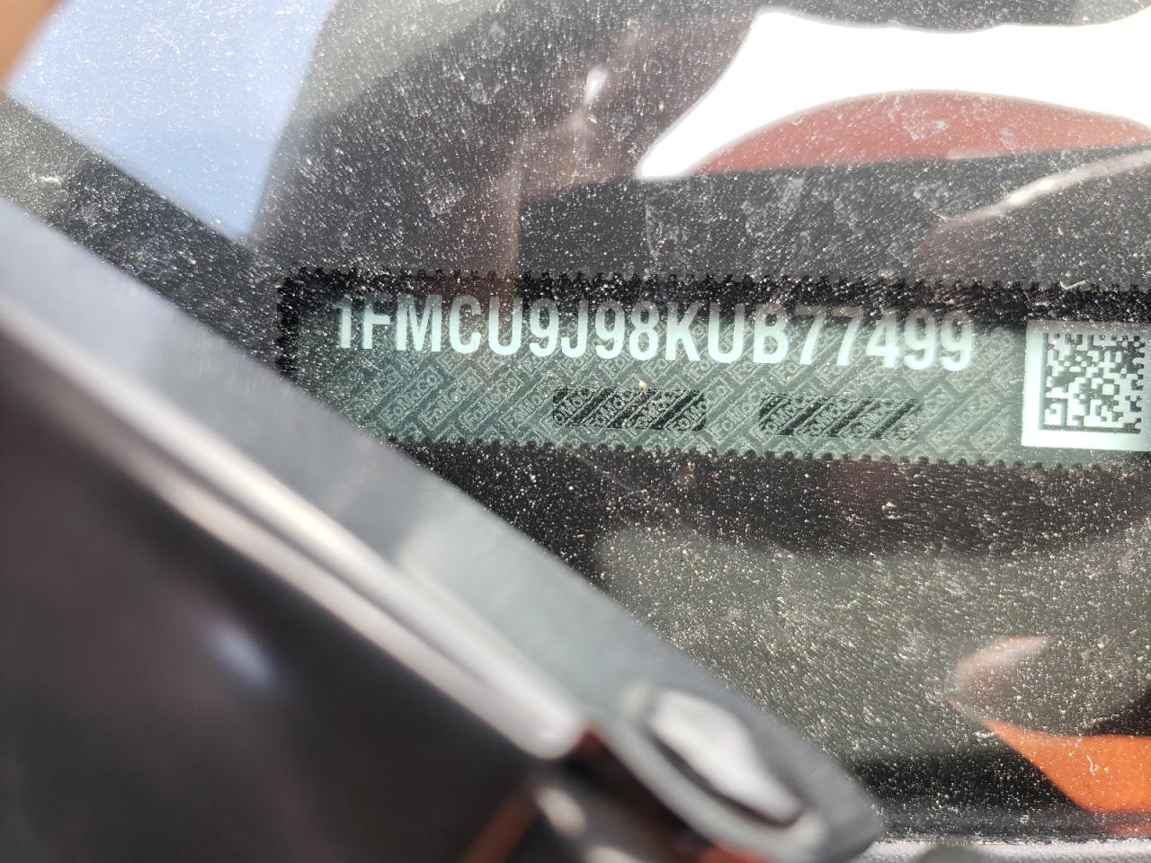 Photo 10 from auction – 2019 FORD ESCAPE TIT with VIN 1FMCU9J98KUB77499