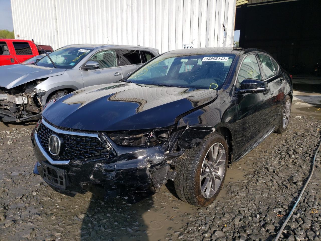 Photo 2 from auction – 2018 ACURA TLX TECH with VIN 19UUB2F55JA010885