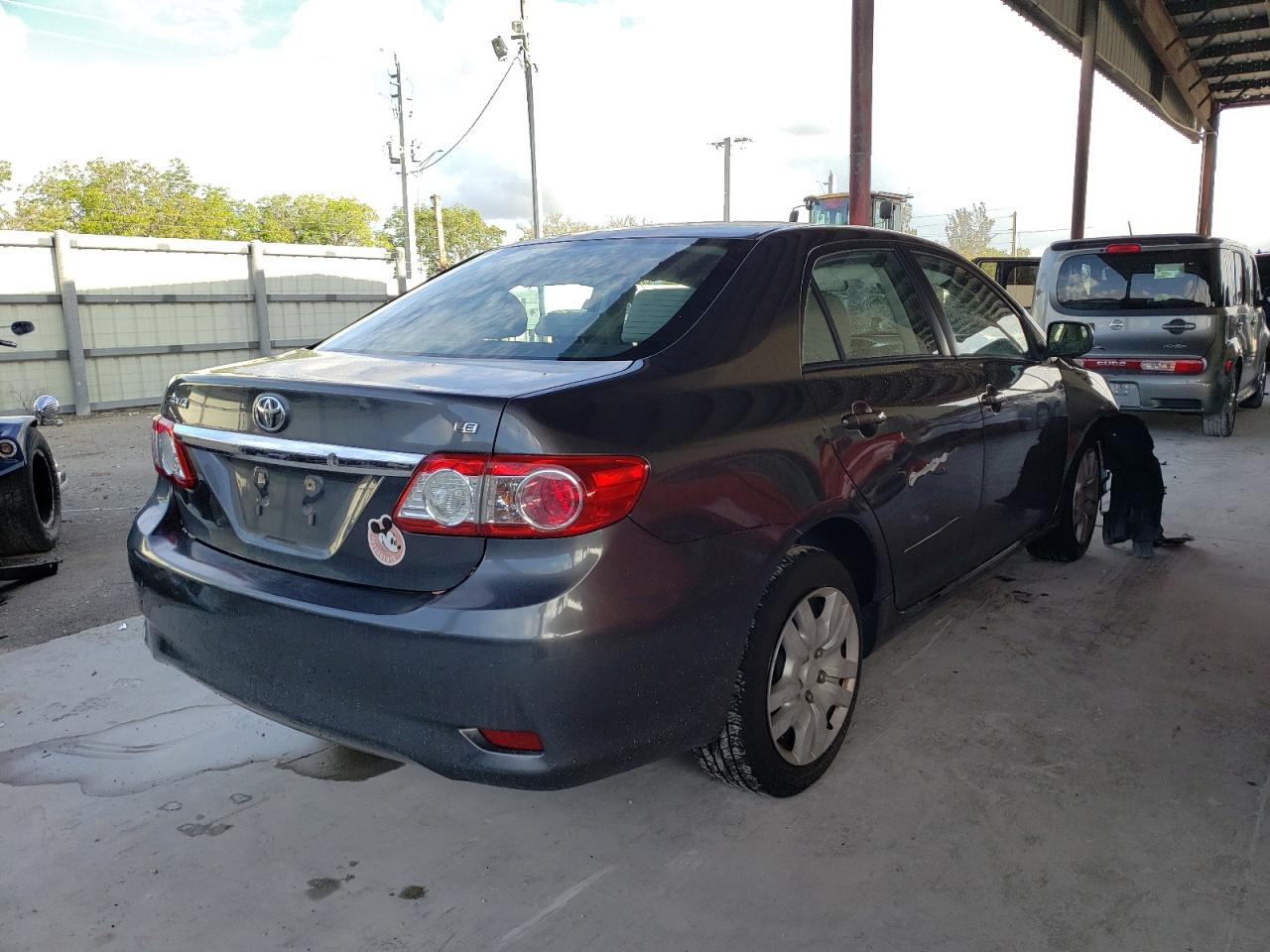 Photo 4 from auction – 2012 TOYOTA COROLLA with VIN 2T1BU4EE0CC773750