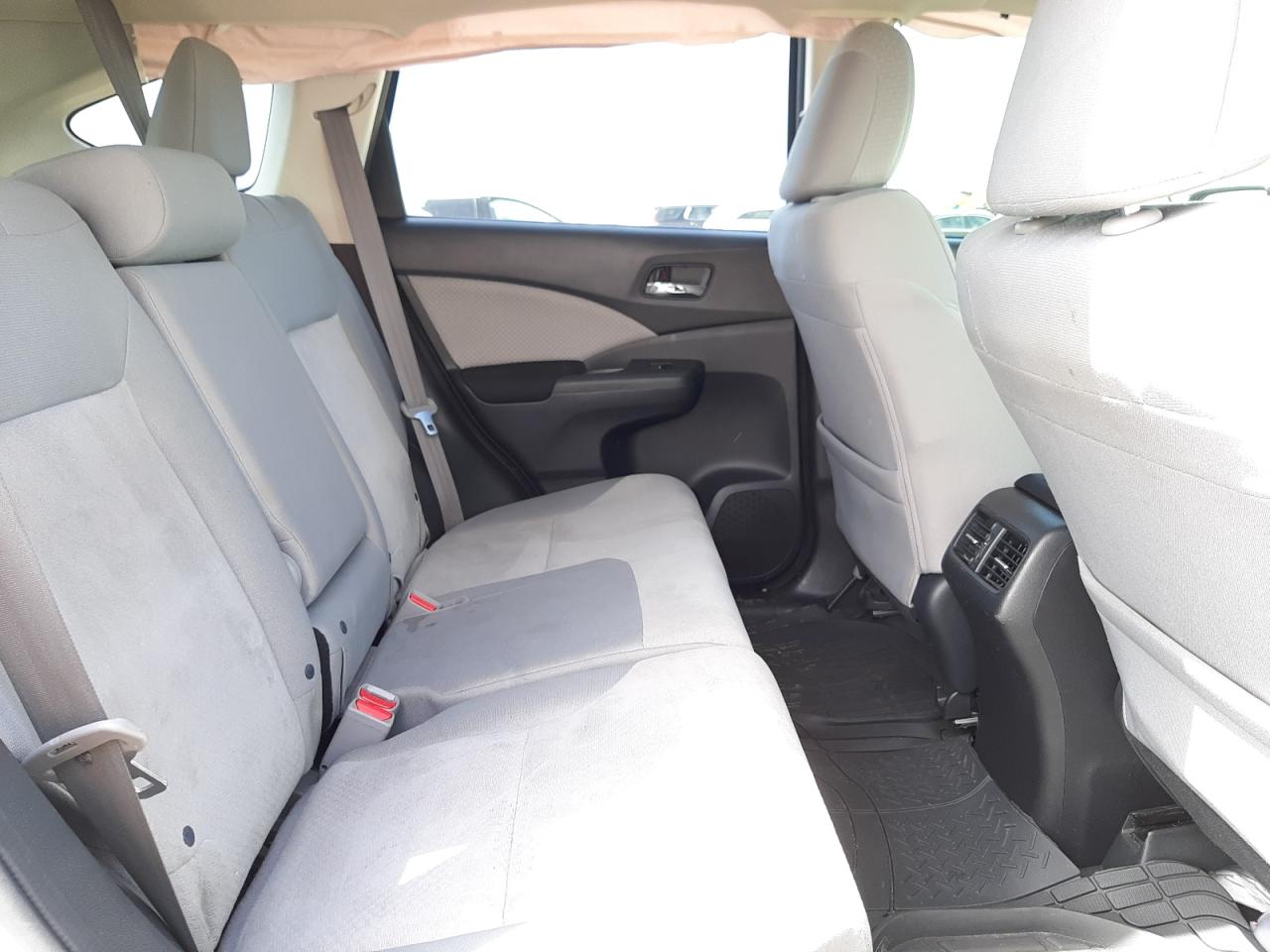 Photo 6 from auction – 2016 HONDA CR-V EX with VIN 3CZRM3H52GG715973