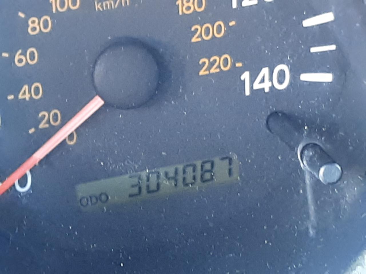 Photo 8 from auction – 2001 TOYOTA HIGHLANDER with VIN JTEGF21A910011771