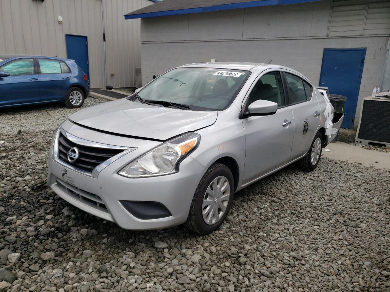 Photo 2 from auction – 2019 NISSAN VERSA S with VIN 3N1CN7AP4KL826829