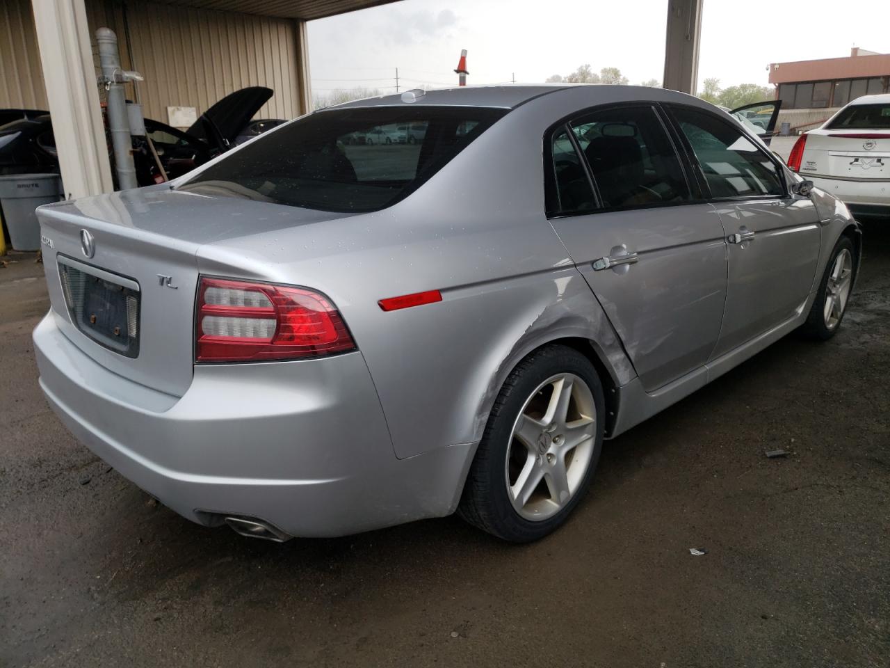 Photo 4 from auction – 2007 ACURA TL with VIN 19UUA66287A033473