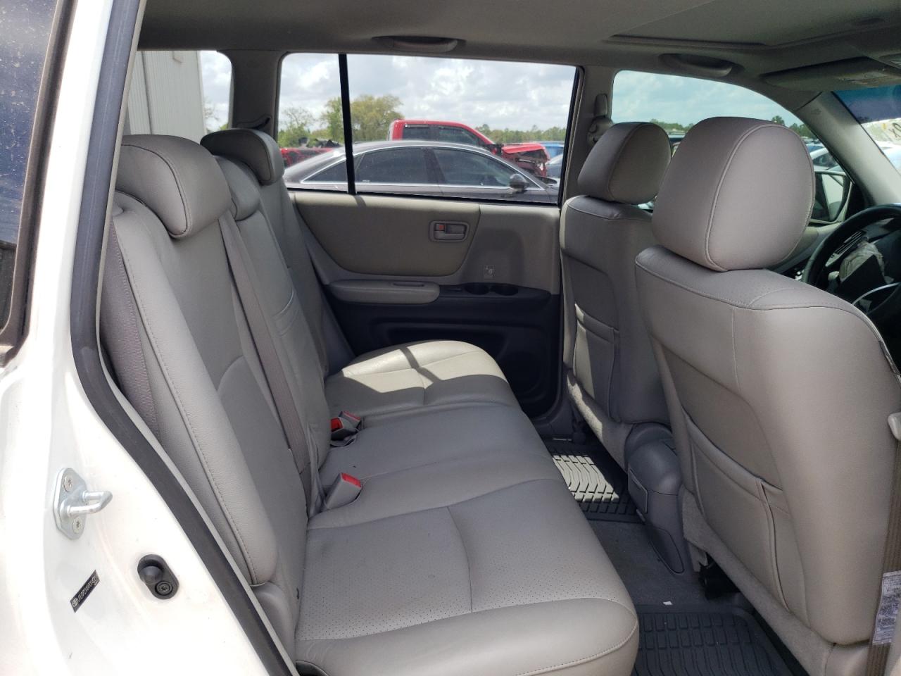 Photo 6 from auction – 2007 TOYOTA HIGHLANDER with VIN JTEGP21A970142219
