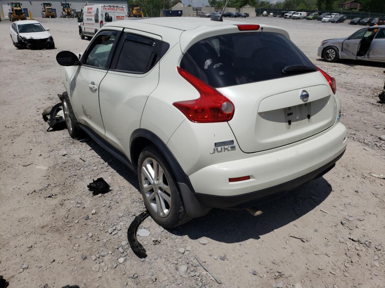 Photo 3 from auction – 2012 NISSAN JUKE S with VIN JN8AF5MR3CT104711