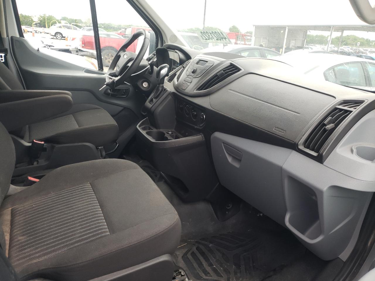 Photo 5 from auction – 2016 FORD TRANSIT T- with VIN 1FTYE2CM2GKA19906
