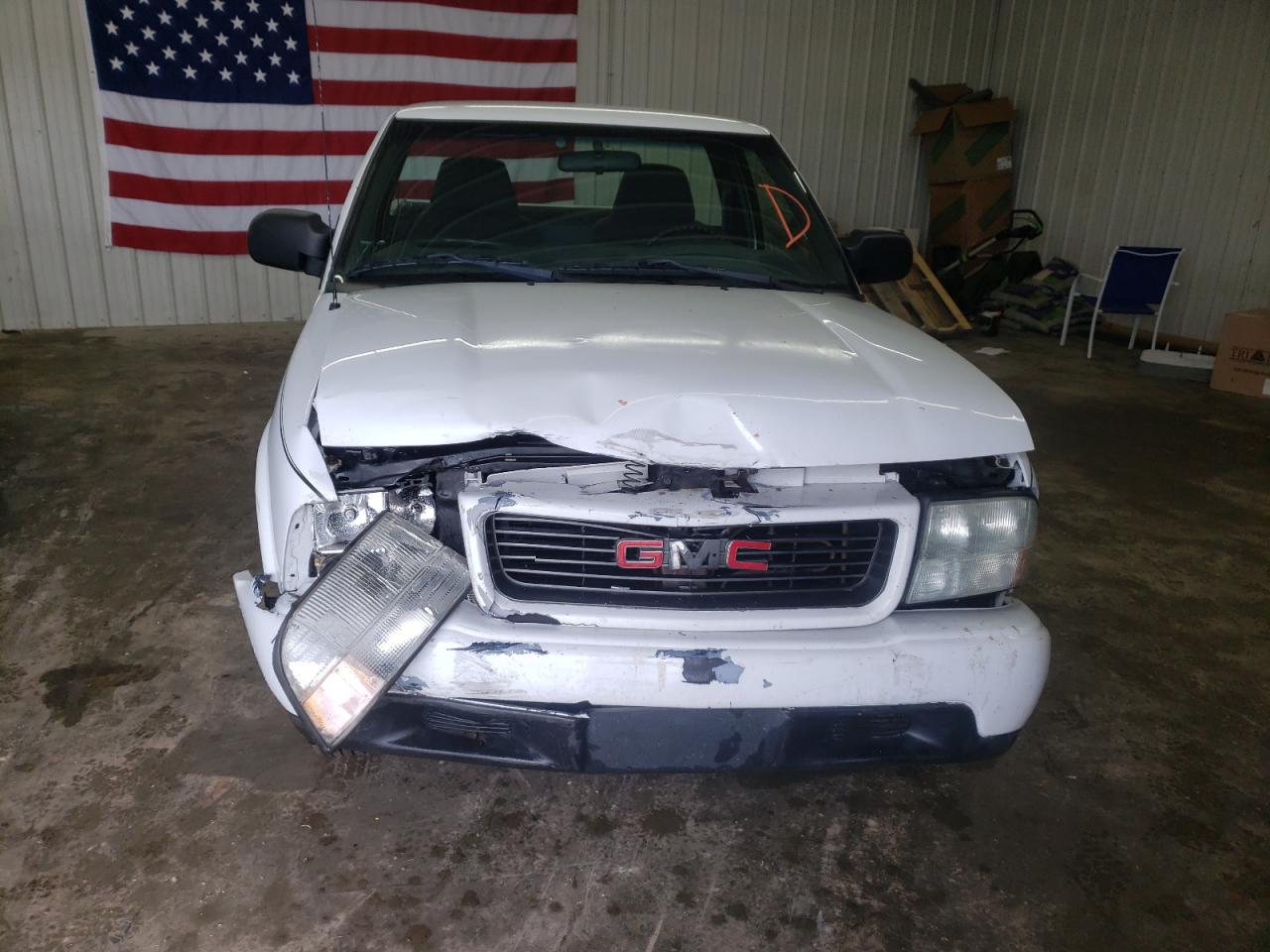 Photo 9 from auction – 2003 GMC SONOMA with VIN 1GTCS14H838101659