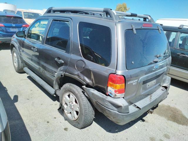 Photo 3 from auction – 2003 FORD ESCAPE XLT with VIN 1FMCU93123KB11129