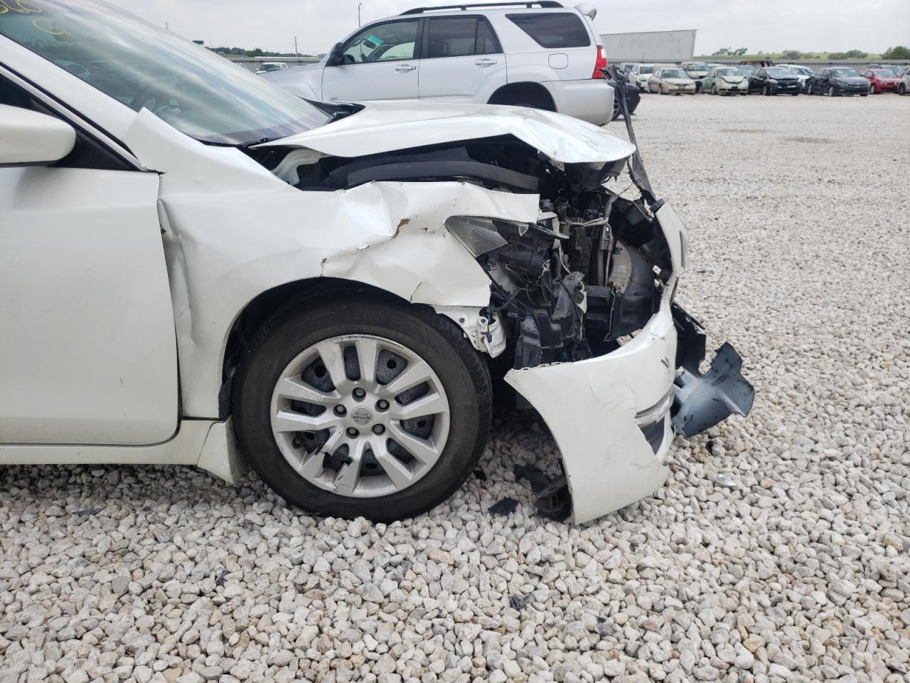 Photo 9 from auction – 2015 NISSAN ALTIMA 2.5 with VIN 1N4AL3AP1FC133405