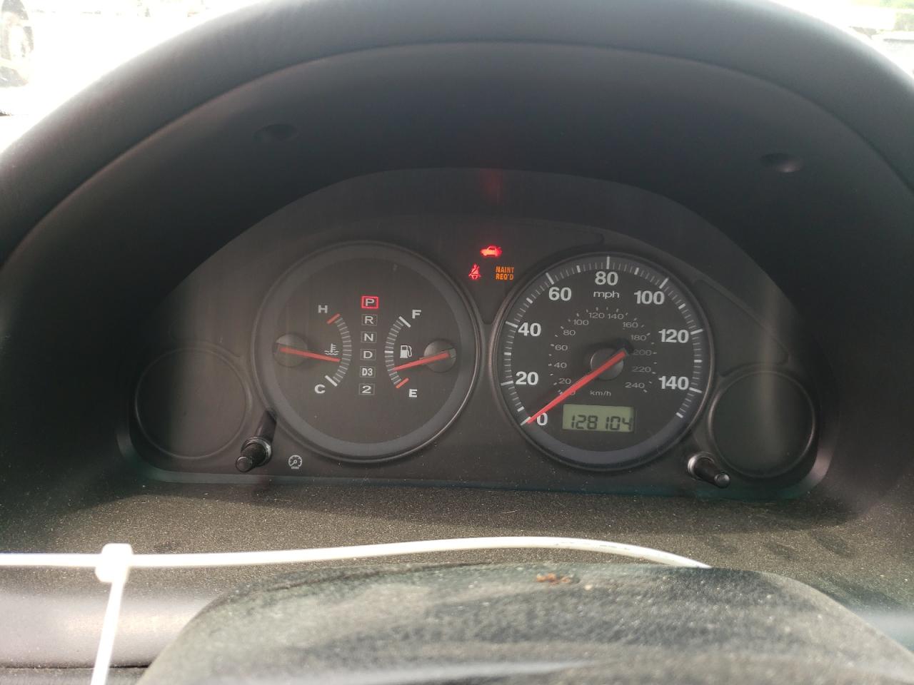 Photo 13 from auction – 2002 HONDA CIVIC DX with VIN 2HGES16152H607873