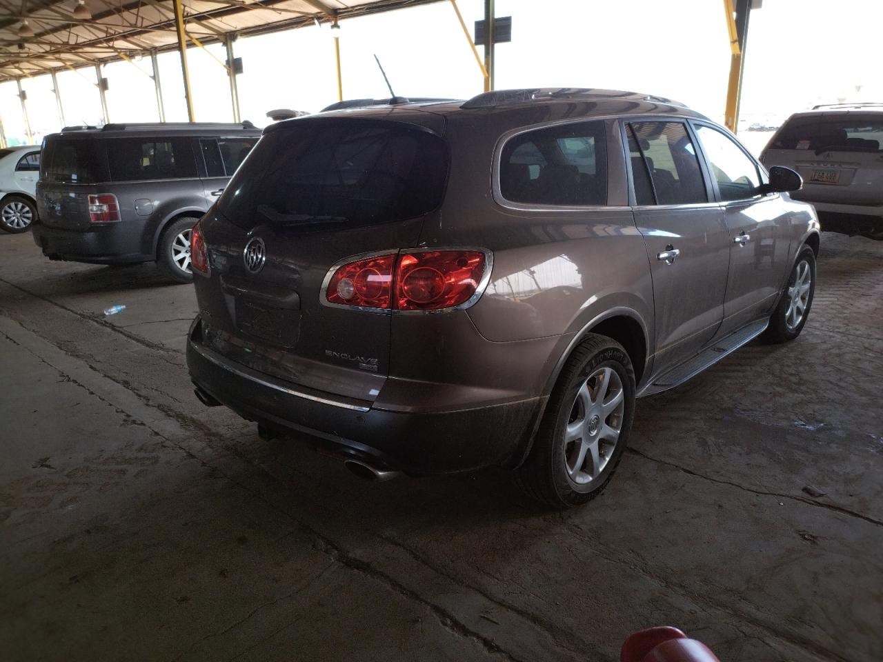 Photo 4 from auction – 2008 BUICK ENCLAVE CX with VIN 5GAEV23758J199243