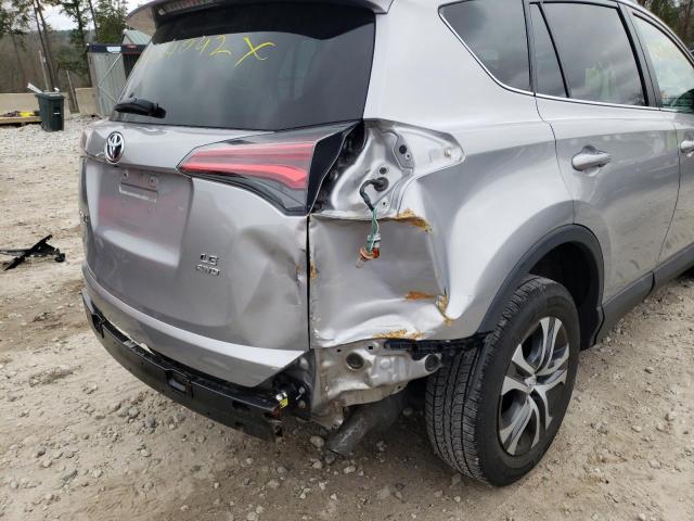 Photo 9 from auction – 2016 TOYOTA RAV4 LE with VIN 2T3BFREV4GW411004