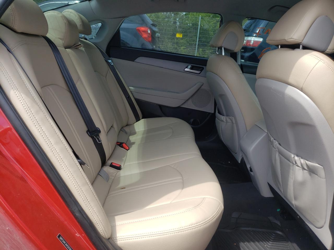 Photo 6 from auction – 2017 HYUNDAI SONATA SE with VIN 5NPE24AF3HH520380