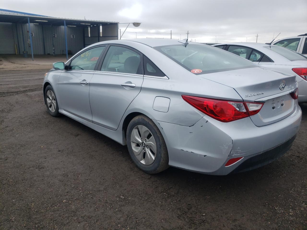 Photo 3 from auction – 2014 HYUNDAI SONATA GLS with VIN 5NPEB4AC2EH820865