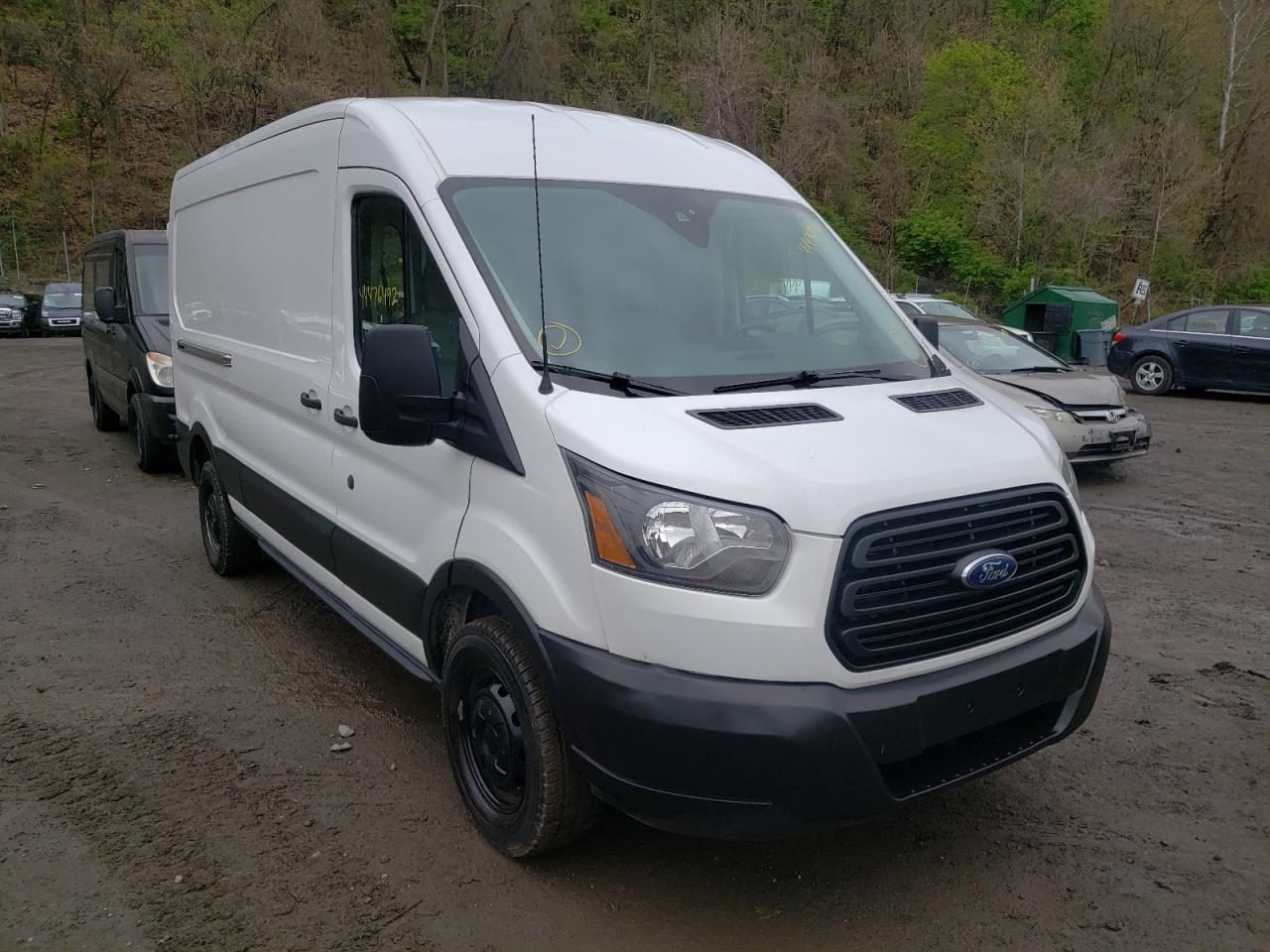 FORD TRANSIT T- 2019 with VIN 1FTYR2CM9KKA30186 - Photo from auction
