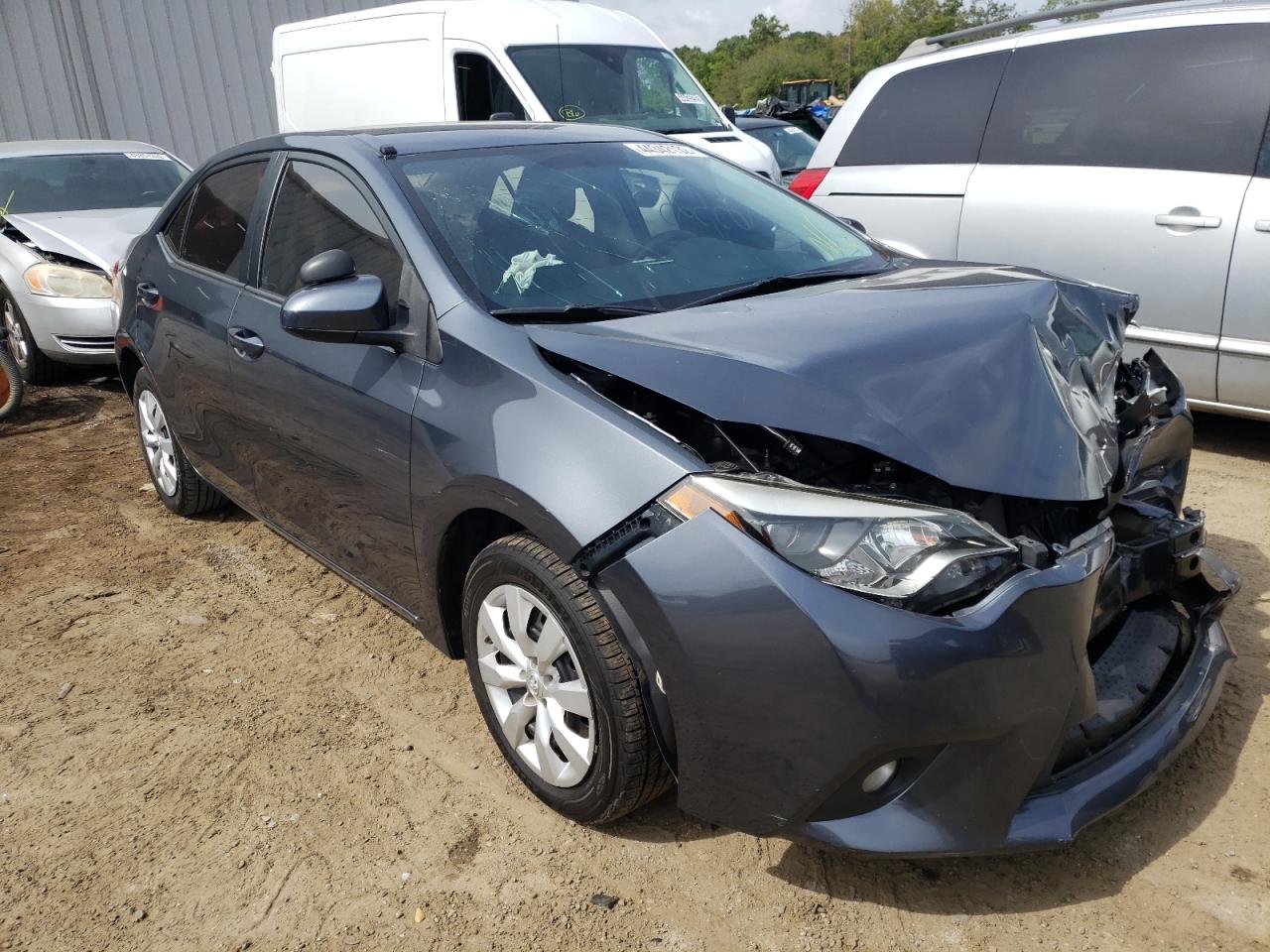 TOYOTA COROLLA L 2015 with VIN 5YFBURHE0FP333010 - Photo from auction