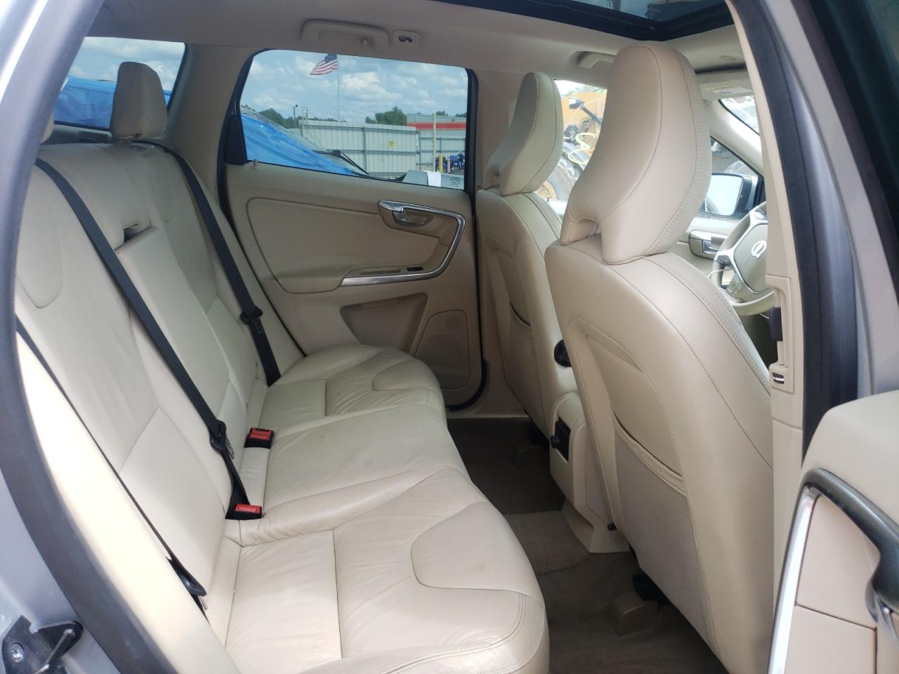 Photo 6 from auction – 2013 VOLVO XC60 3.2 with VIN YV4940DL3D2391538