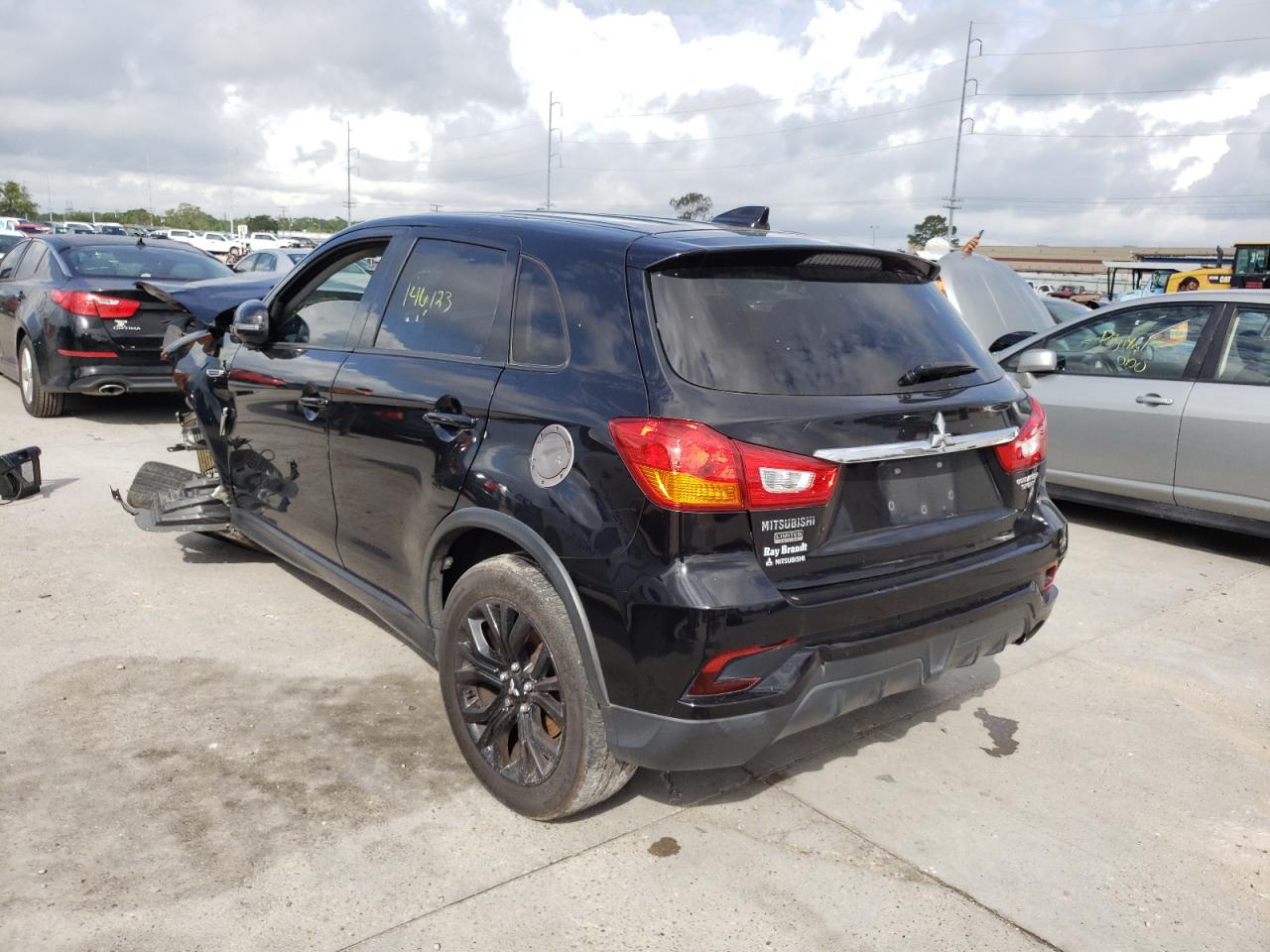 Photo 3 from auction – 2018 MITSUBISHI OUTLANDER with VIN JA4AP3AU9JZ024629