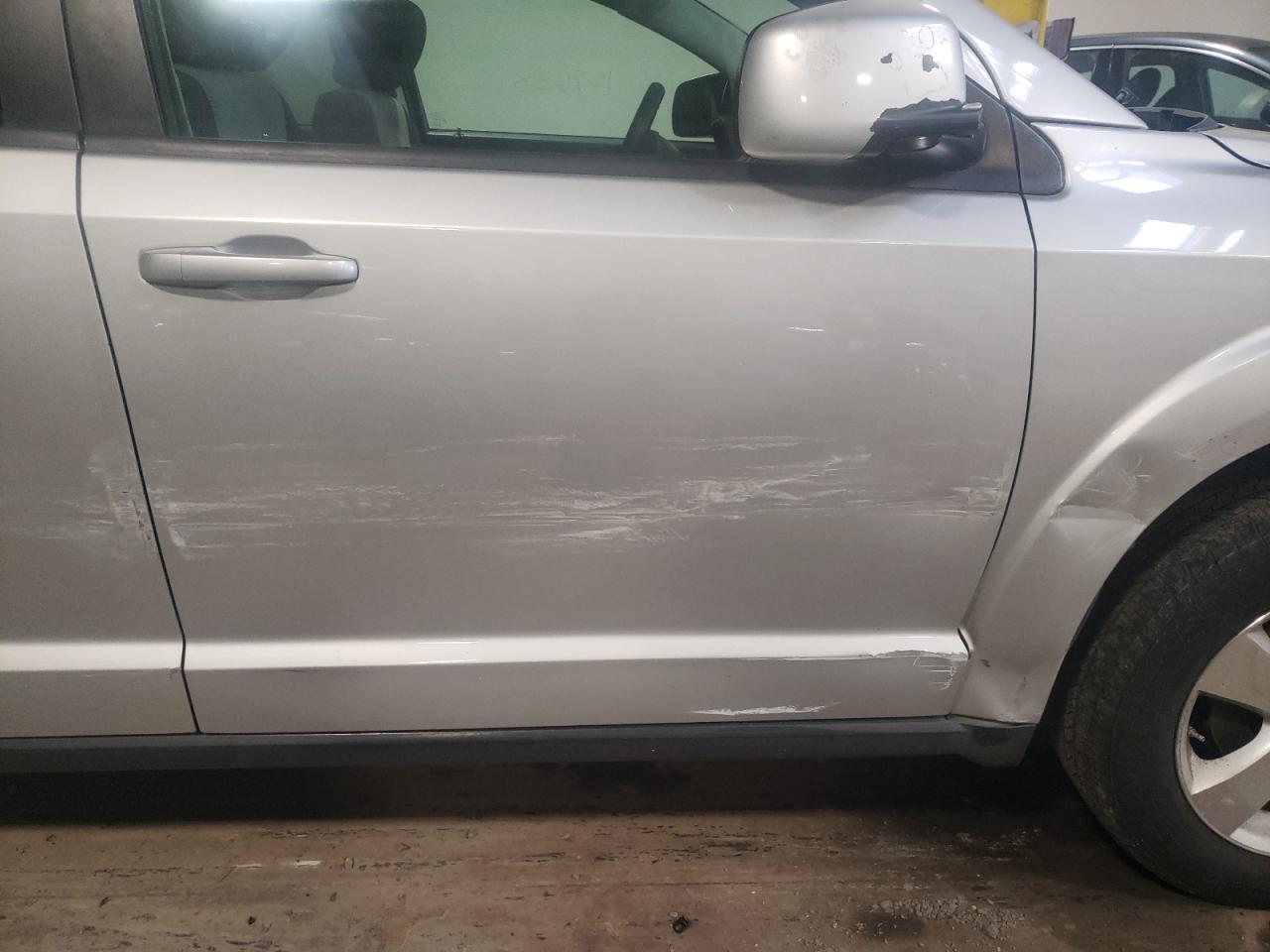 Photo 10 from auction – 2009 DODGE JOURNEY SX with VIN 3D4GG57V39T582607