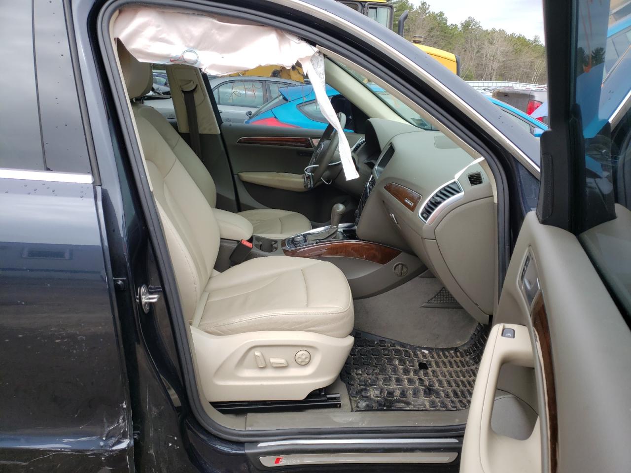 Photo 5 from auction – 2012 AUDI Q5 PREMIUM with VIN WA1DKAFP3CA003294