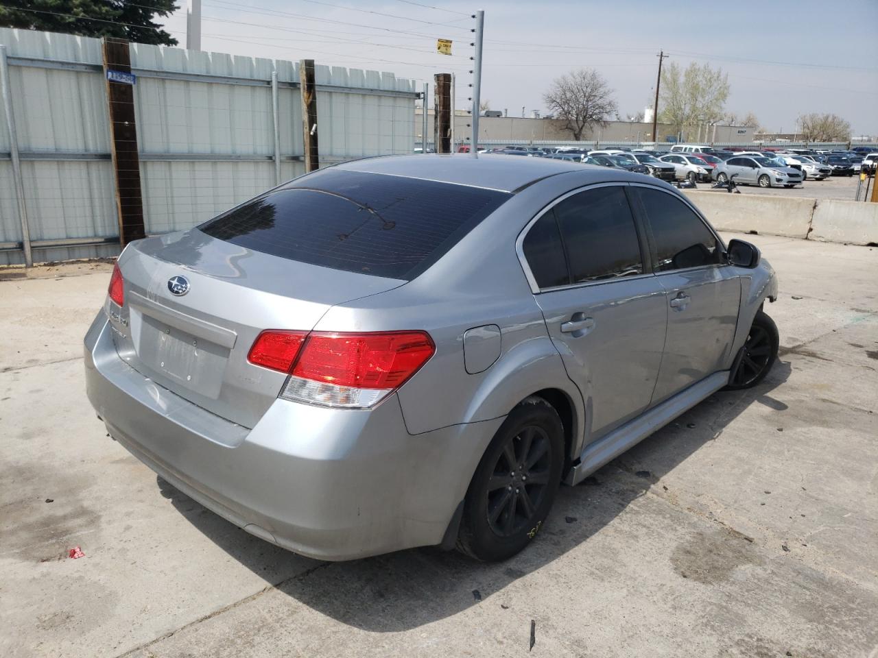 Photo 4 from auction – 2011 SUBARU LEGACY 2.5 with VIN 4S3BMAC68B1258444