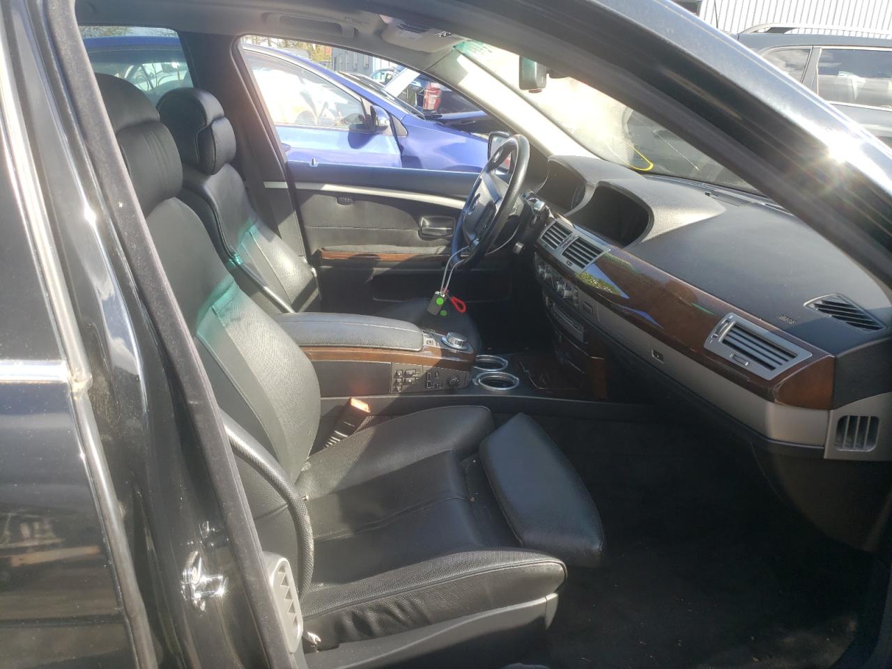 Photo 5 from auction – 2007 BMW 750 I with VIN WBAHL835X7DT07532
