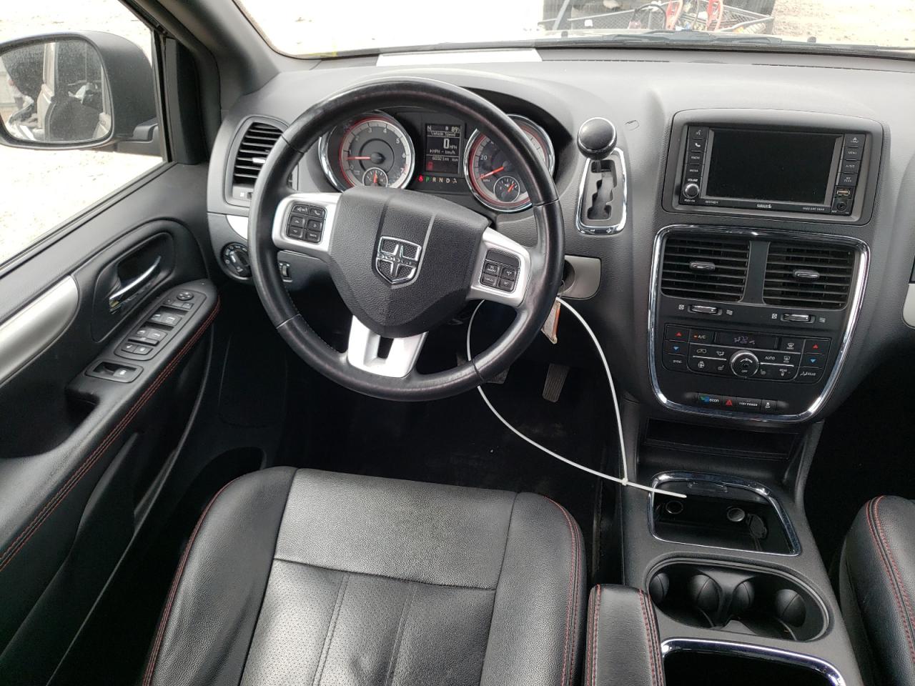 Photo 9 from auction – 2019 DODGE GRAND CARA with VIN 2C4RDGEG2KR535981