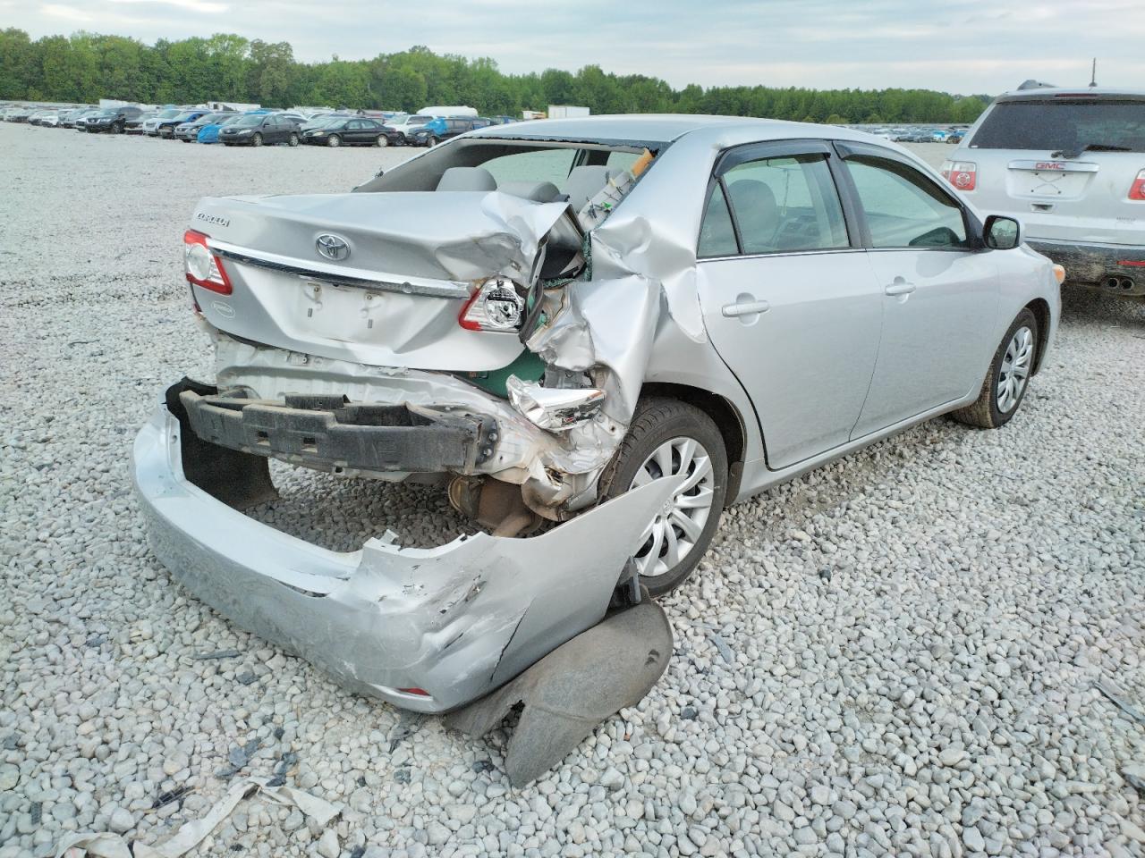 Photo 4 from auction – 2013 TOYOTA COROLLA BA with VIN 5YFBU4EE3DP165349