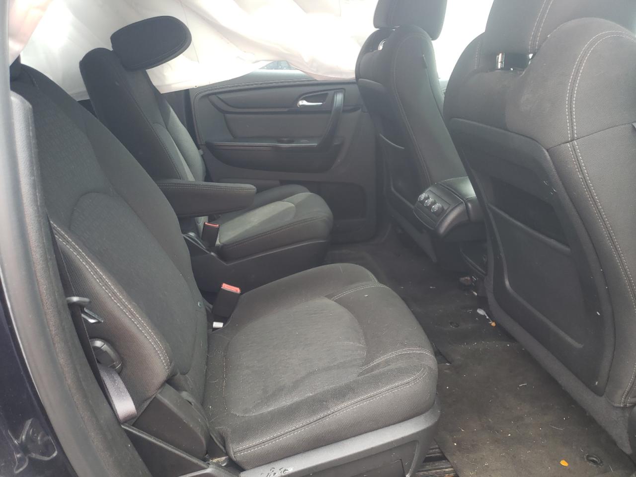 Photo 6 from auction – 2016 GMC ACADIA SLE with VIN 1GKKVPKD6GJ249186