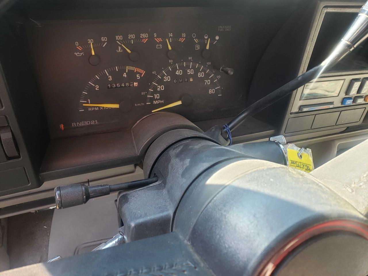 Photo 8 from auction – 1994 GMC SIERRA C15 with VIN 1GTEC19K1RE500658