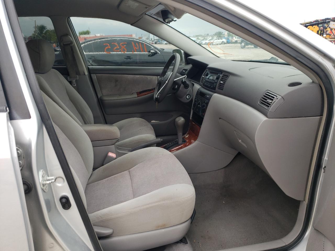 Photo 5 from auction – 2007 TOYOTA COROLLA CE with VIN 1NXBR32E97Z803476