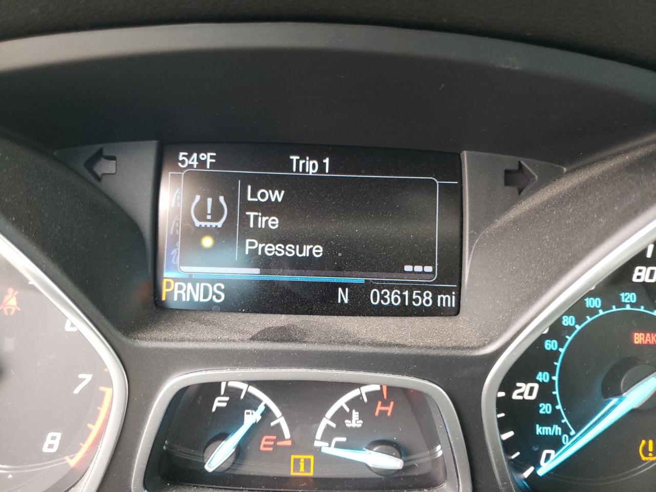 Photo 8 from auction – 2016 FORD ESCAPE SE with VIN 1FMCU9GX3GUA53072