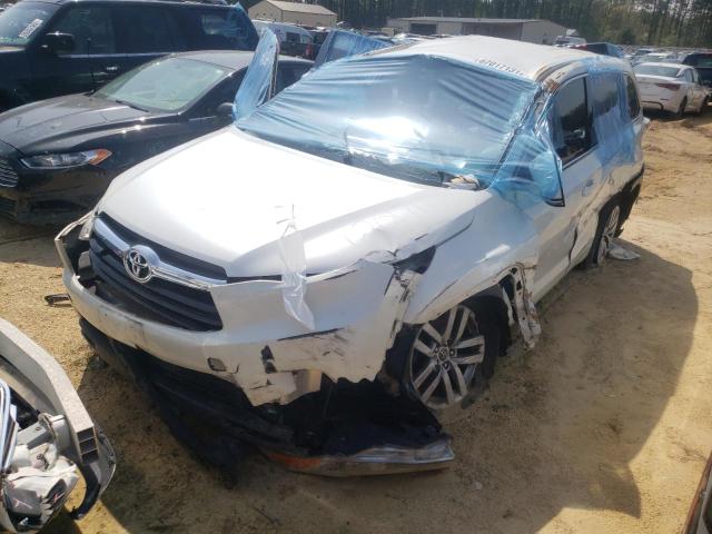 Photo 2 from auction – 2016 TOYOTA HIGHLANDER with VIN 5TDBKRFH5GS299786