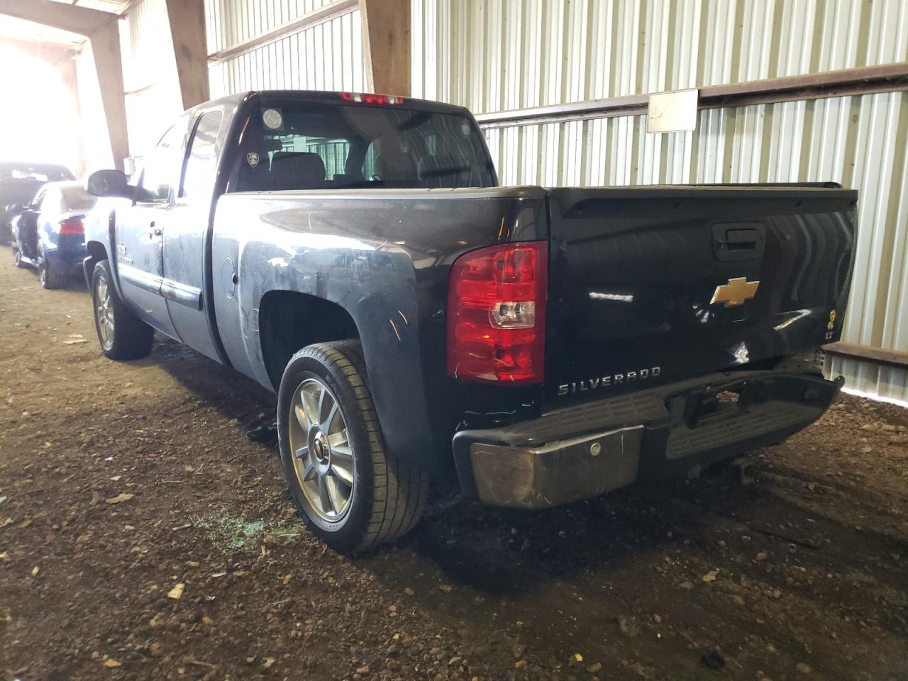 Photo 3 from auction – 2013 CHEVROLET SILVERADO with VIN 1GCRCSE01DZ223636