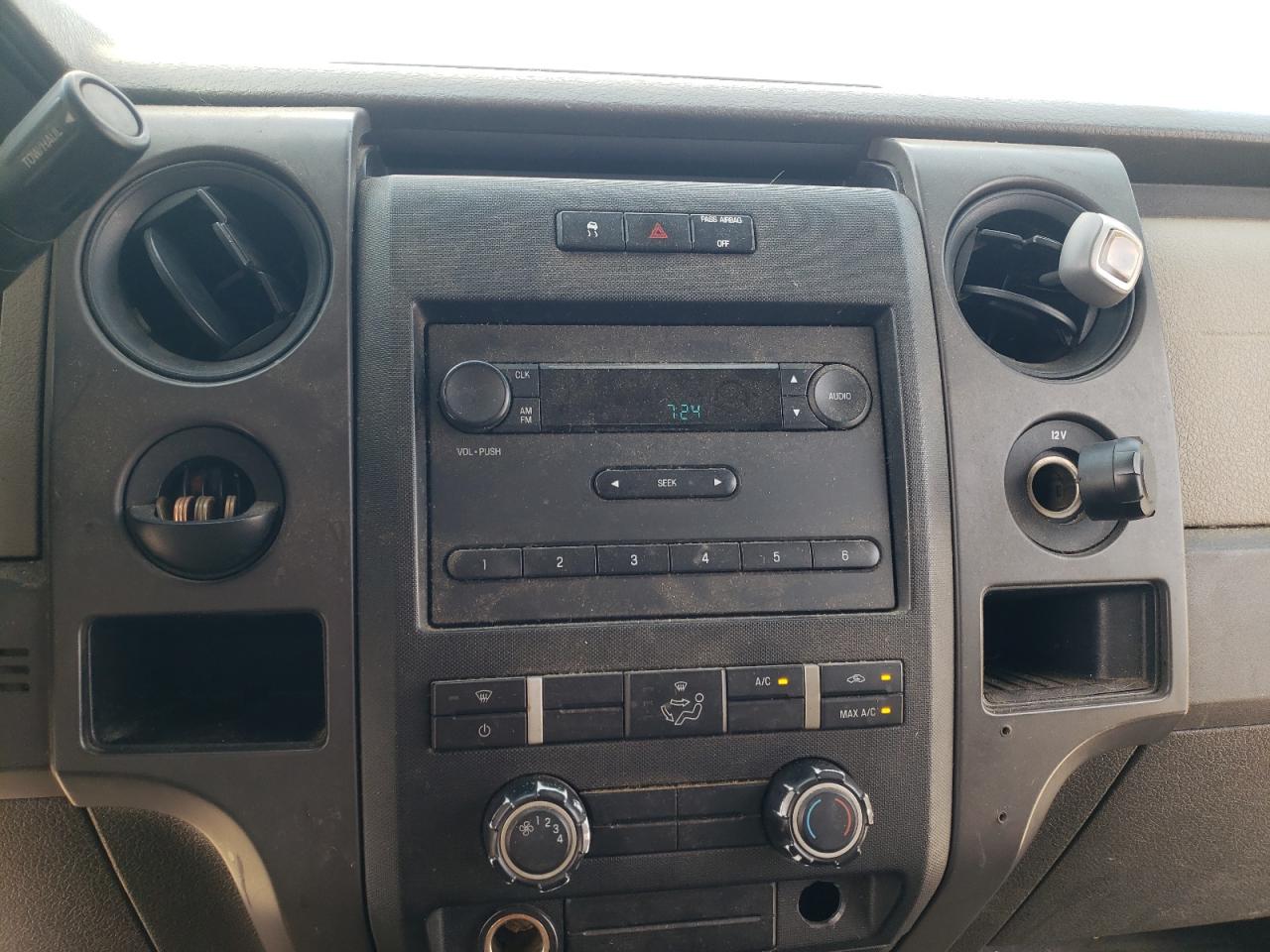 Photo 9 from auction – 2010 FORD F150 SUPER with VIN 1FTFX1CVXAKB68334