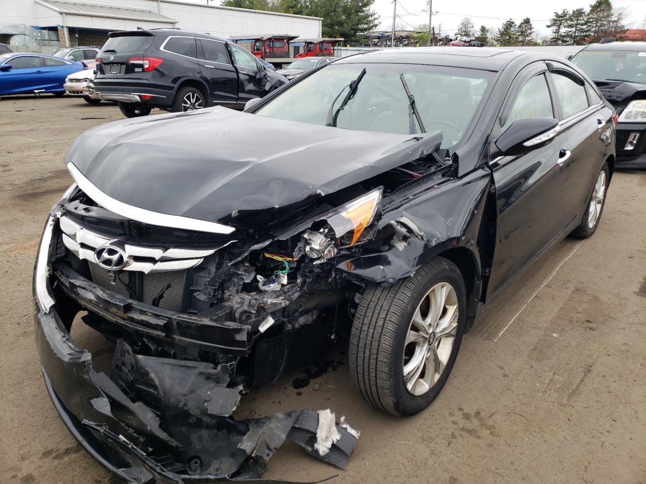 Photo 2 from auction – 2013 HYUNDAI SONATA SE with VIN 5NPEC4AC9DH782126