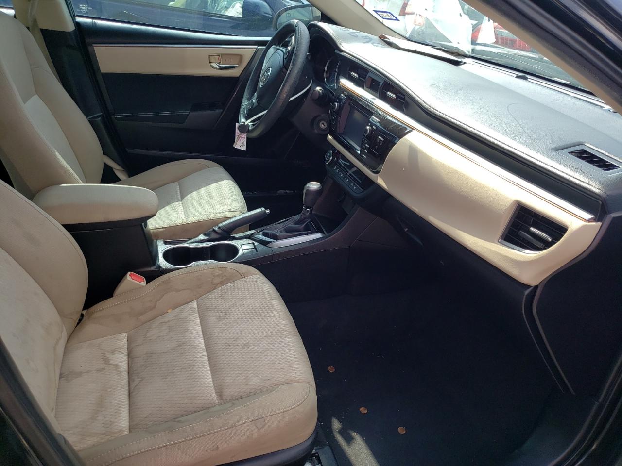 Photo 5 from auction – 2016 TOYOTA COROLLA L with VIN 5YFBURHE8GP412930