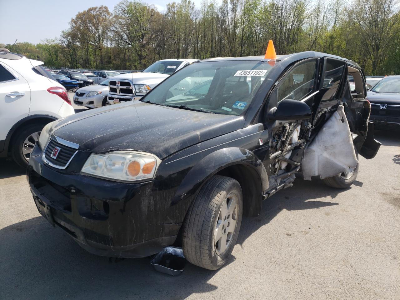 Photo 2 from auction – 2006 SATURN VUE with VIN 5GZCZ63446S819593