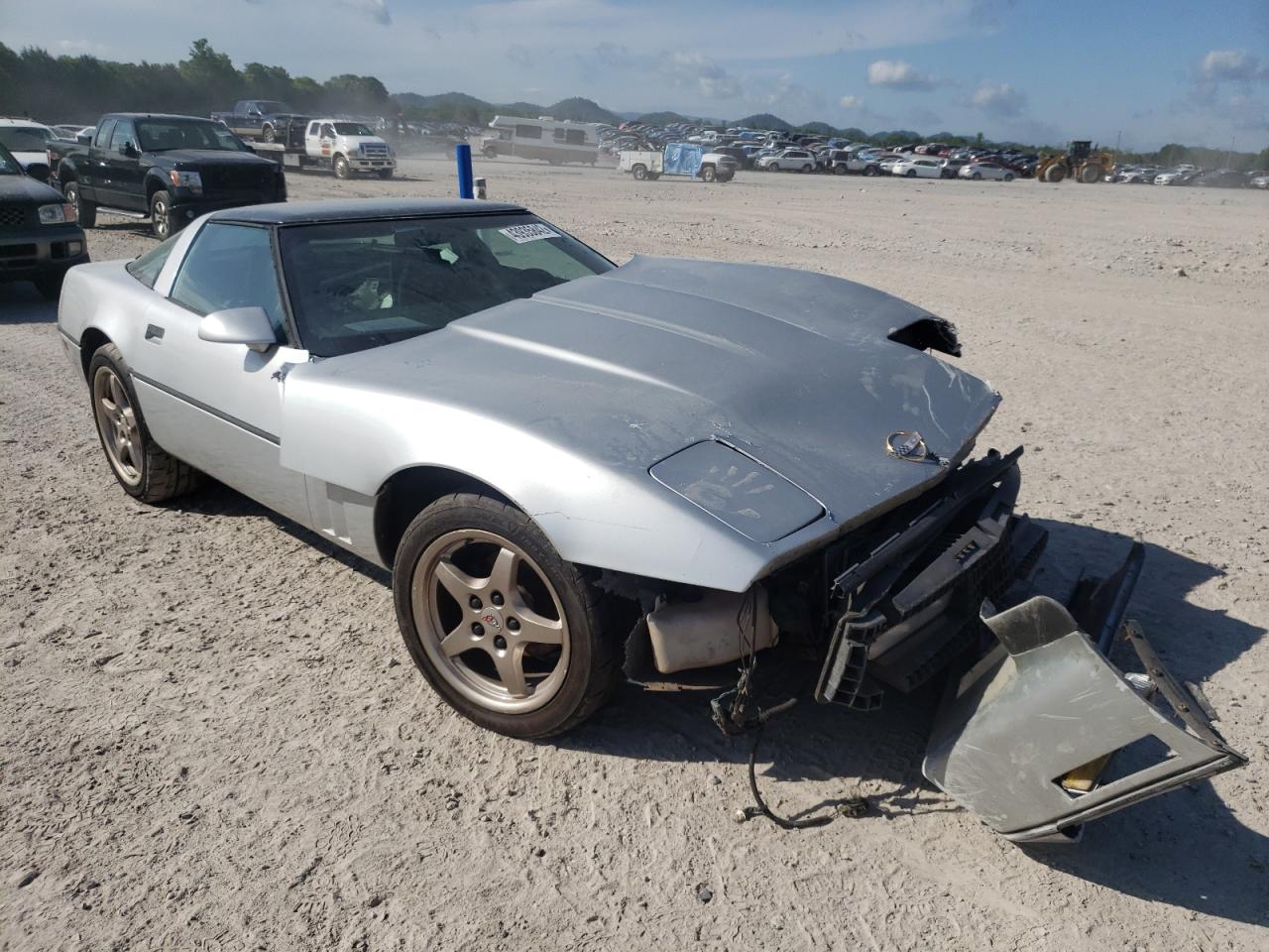 CHEVROLET CORVETTE 1984 with VIN 1G1AY078XE5145204 - Photo from auction