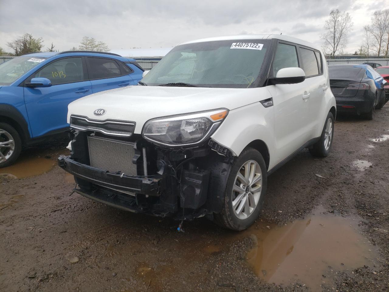 Photo 2 from auction – 2019 KIA SOUL + with VIN KNDJP3A58K7636218