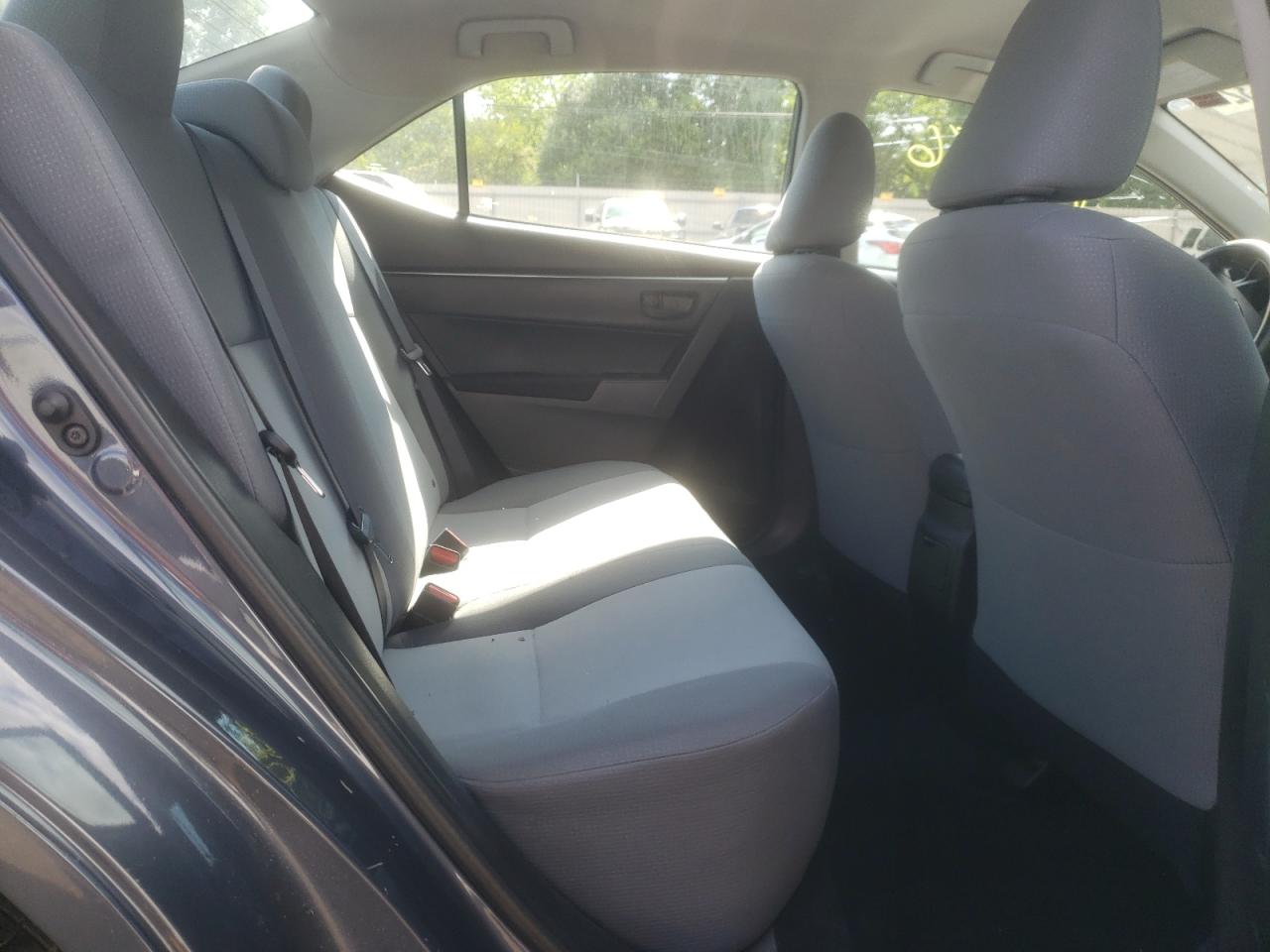 Photo 6 from auction – 2016 TOYOTA COROLLA L with VIN 5YFBURHE3GP498020