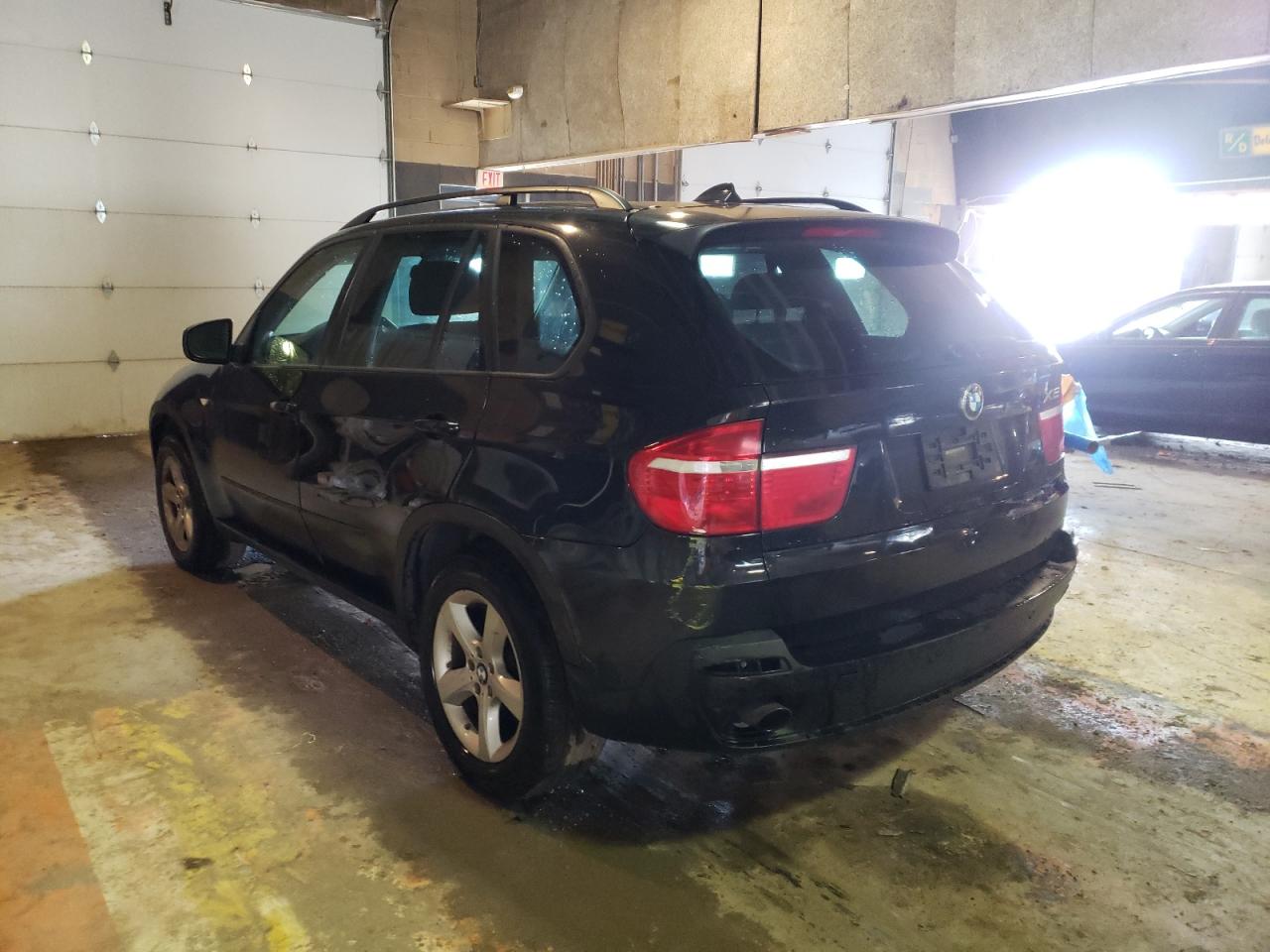 Photo 3 from auction – 2010 BMW X5 XDRIVE3 with VIN 5UXFE4C57AL382620