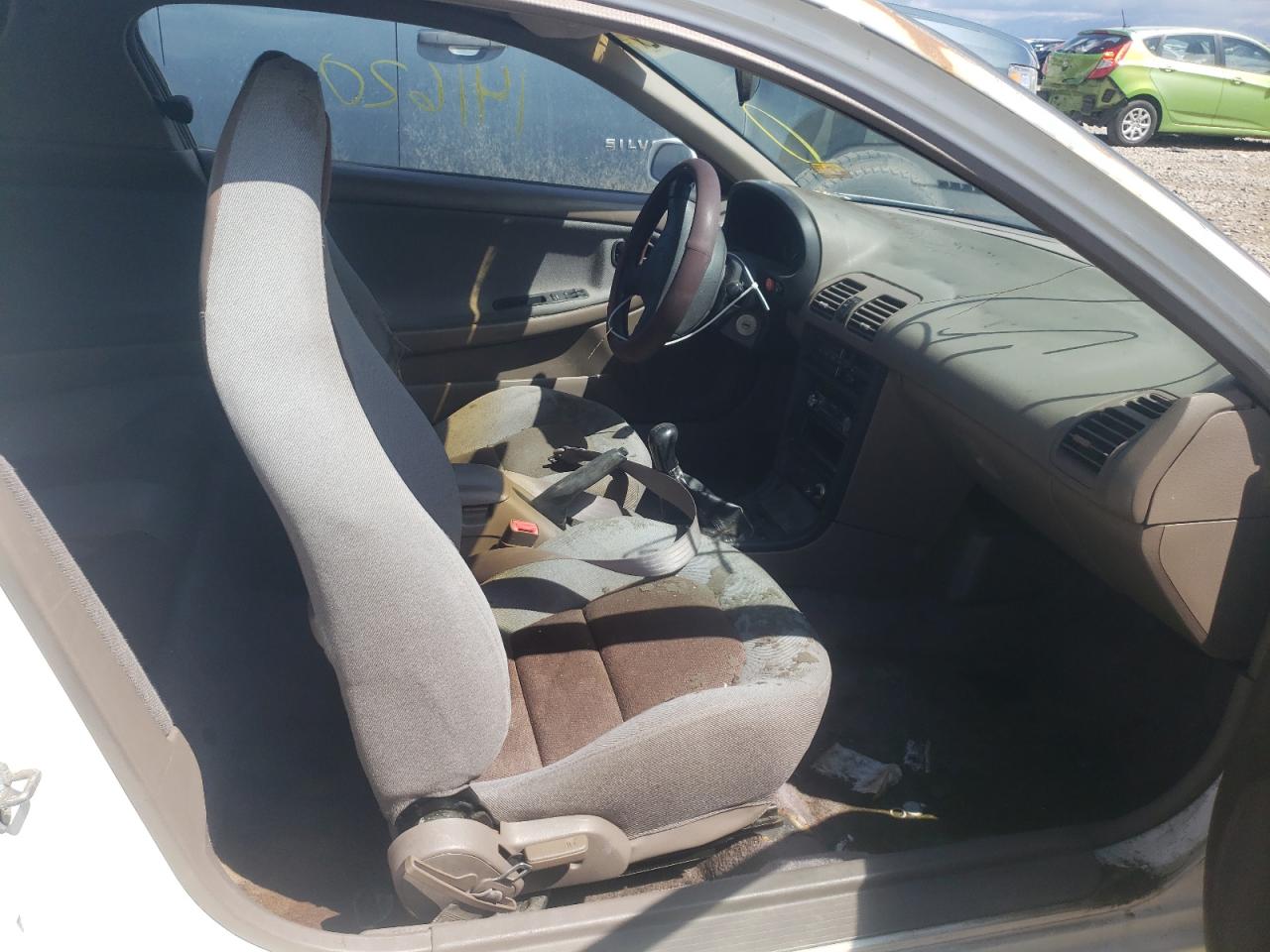 Photo 5 from auction – 1993 MAZDA MX-3 with VIN JM1EC4315P0219216