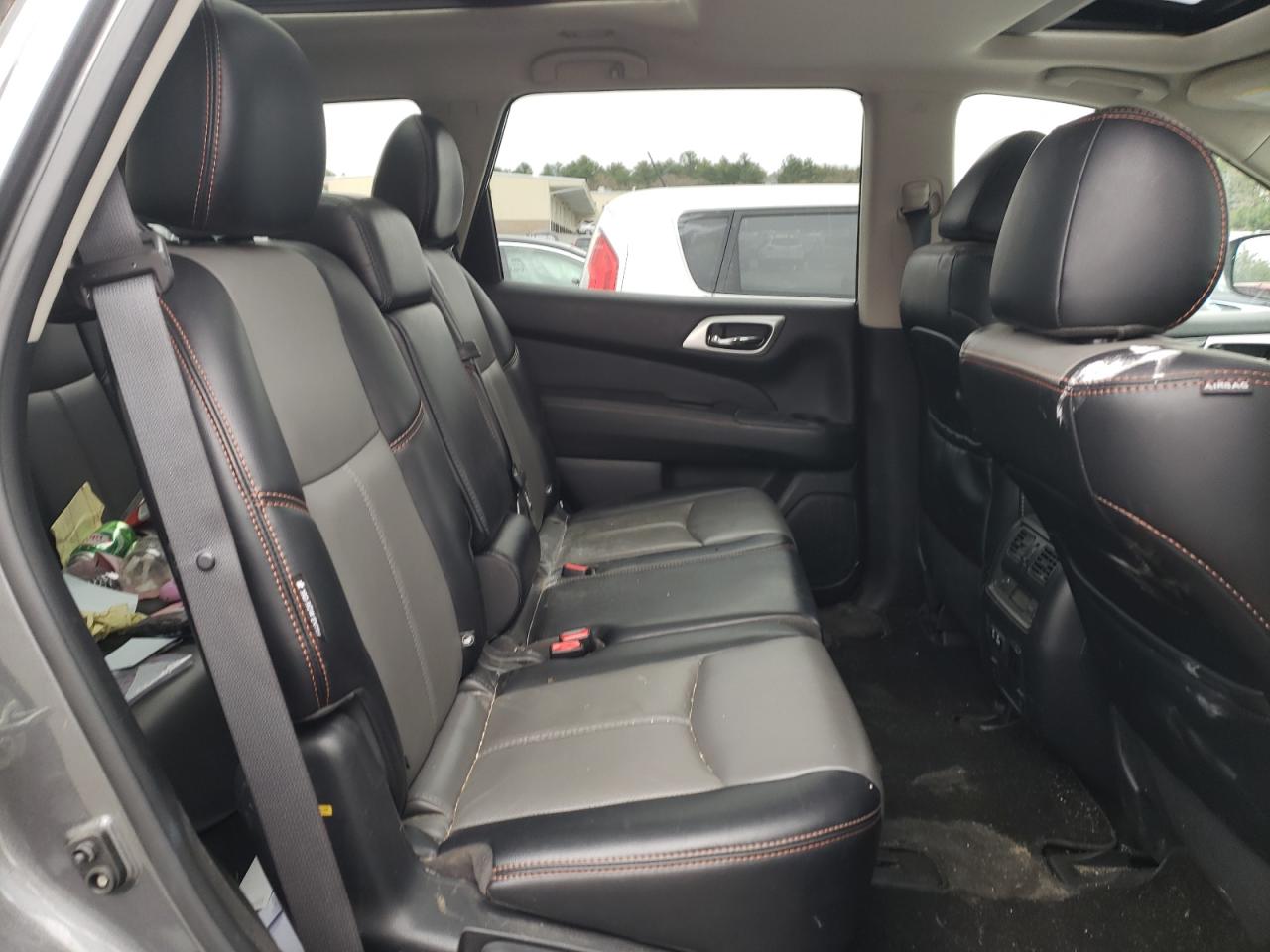 Photo 6 from auction – 2019 NISSAN PATHFINDER with VIN 5N1DR2MMXKC626538