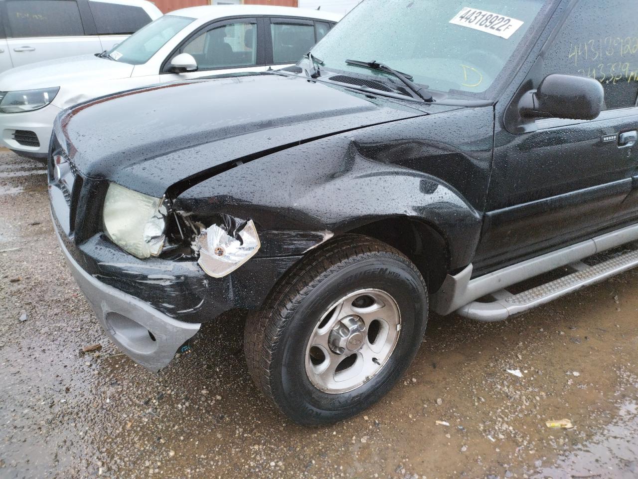 Photo 9 from auction – 2003 FORD EXPLORER S with VIN 1FMZU67E53UB37718