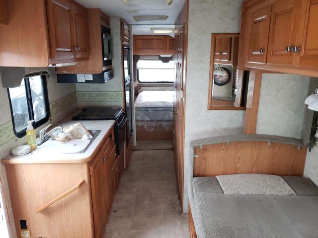 Photo 6 from auction – 2005 FOUR E450 with VIN 1FDXE45SX5HA75228