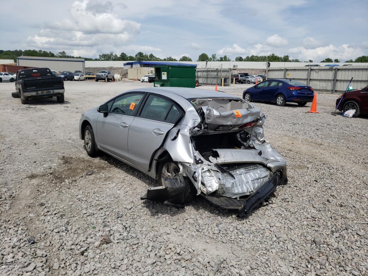Photo 3 from auction – 2015 HONDA CIVIC LX with VIN 19XFB2F53FE099836